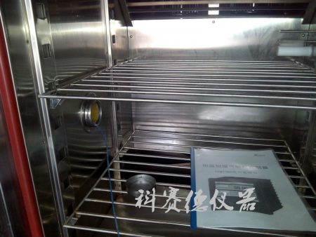 快速溫度循環(huán)試驗箱